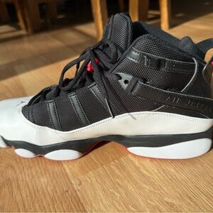 Men’s 11.5 Jordan 6 Rings